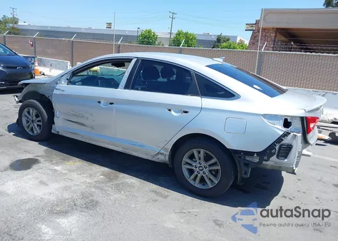 2016 Hyundai Sonata Se z USA, uszkodzony, nr VIN 5NPE24AF2GH266109